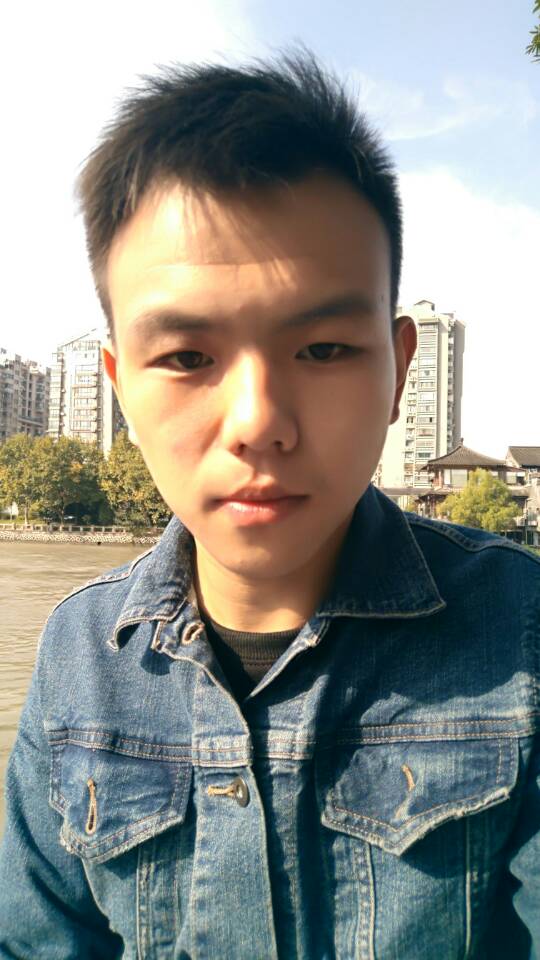 古城少年的照片