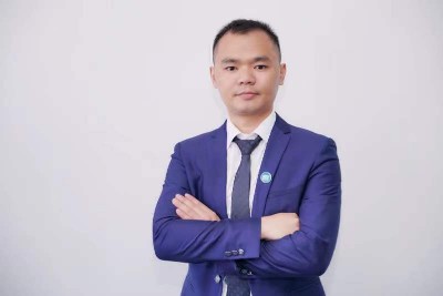 周天约会的照片