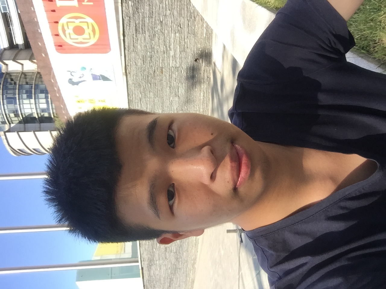 富裕光辉的照片