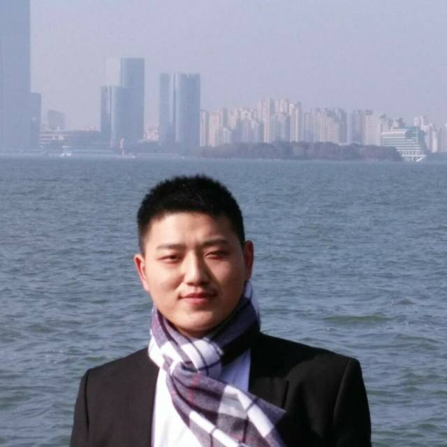 通陈的照片