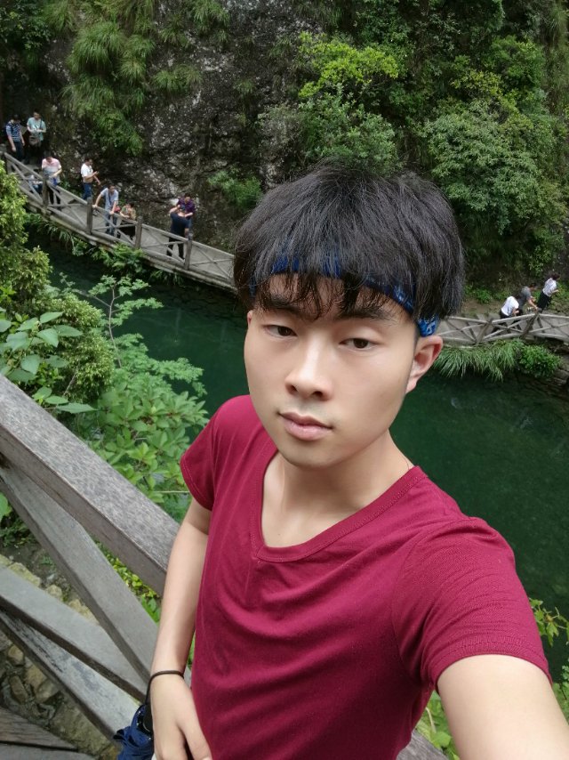 徒劳无功的照片