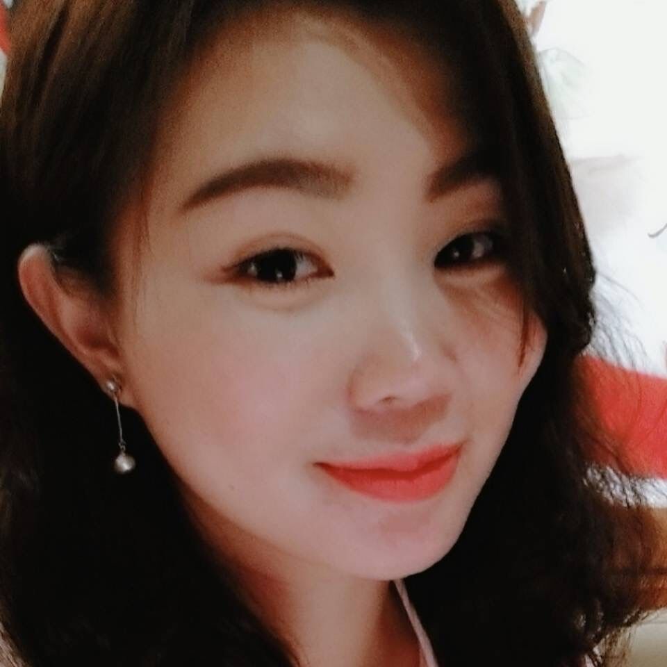 叶绪丹的照片