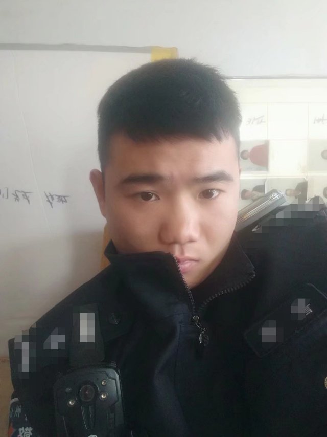 JJYU的照片