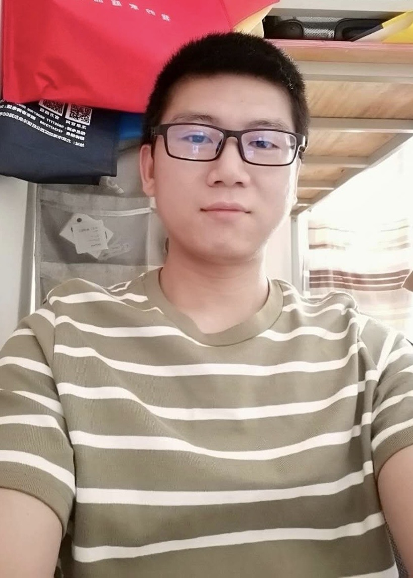 轻舟寻的照片