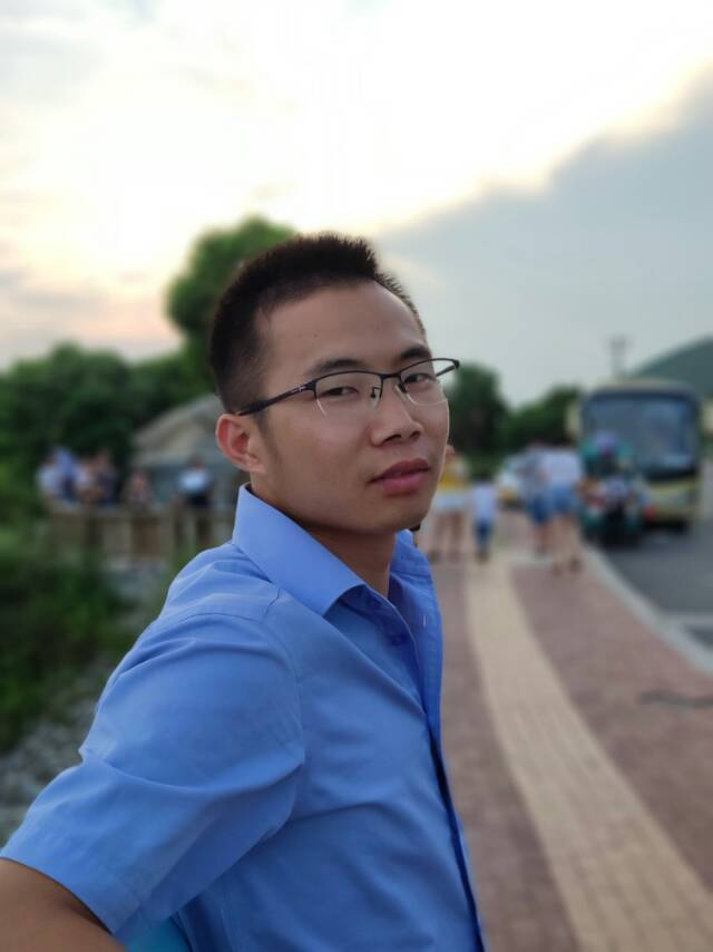 88年老铁的照片