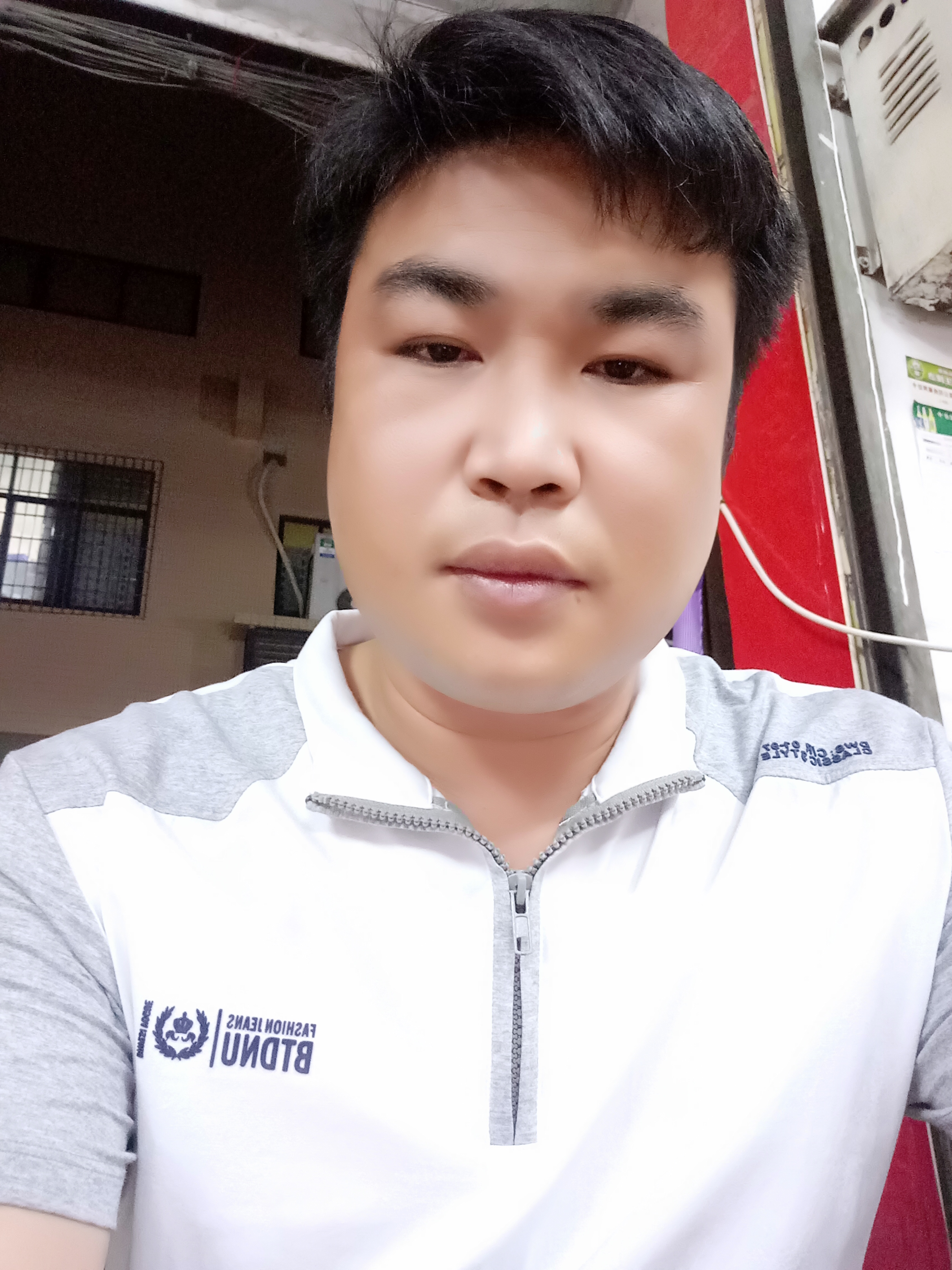 徐新军的照片