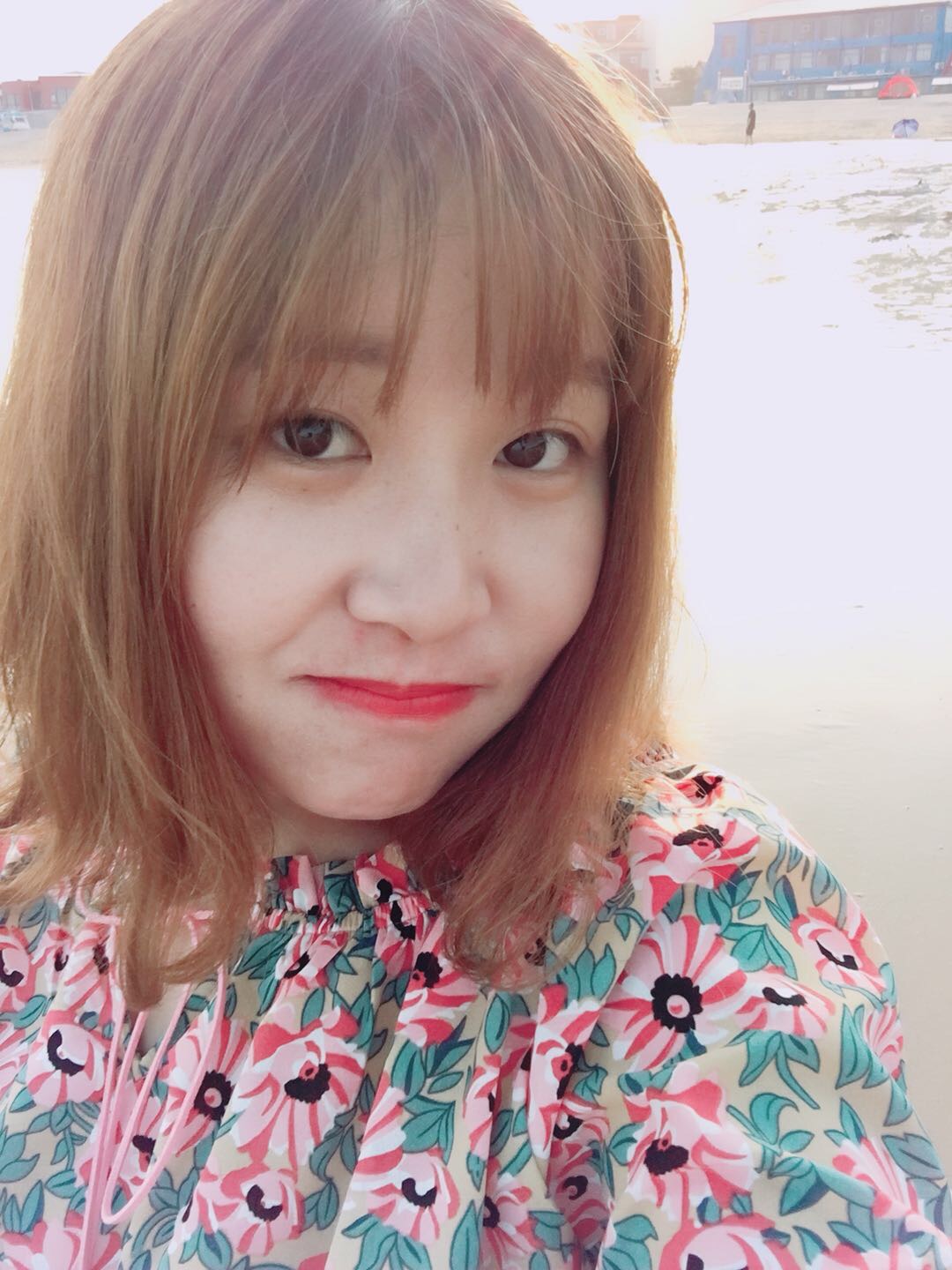 真真徐来的照片