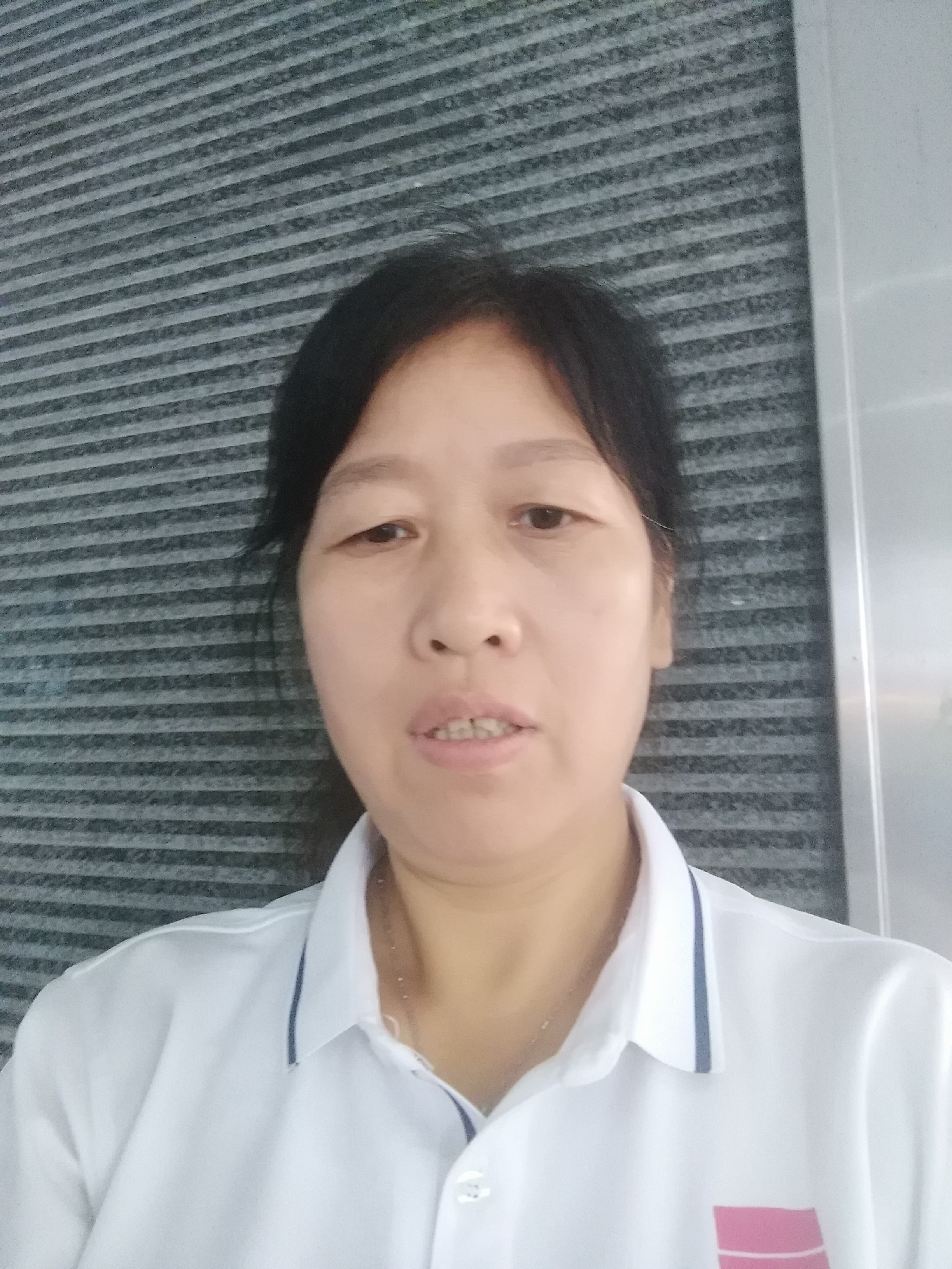吴丽蓉的照片
