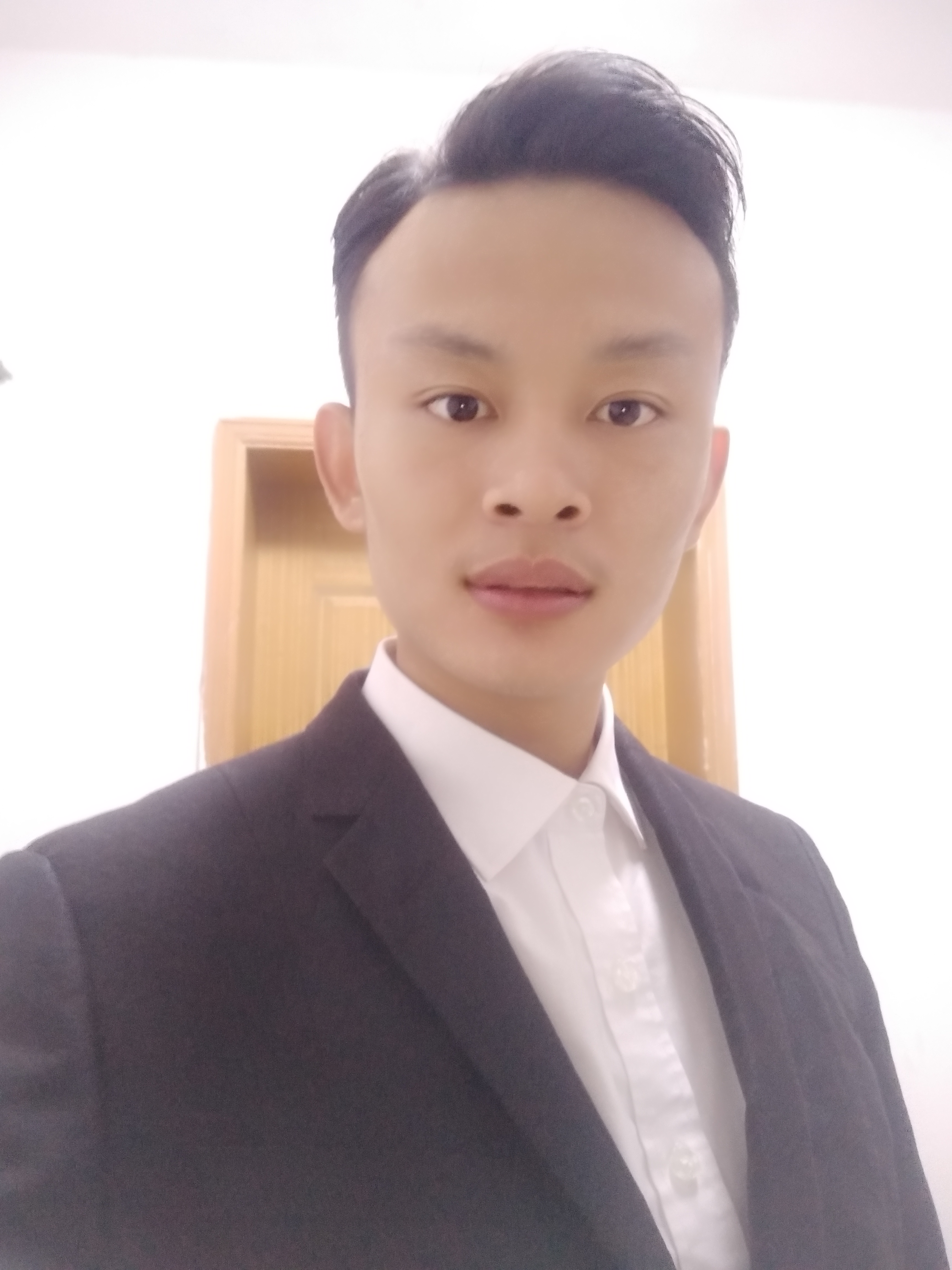 吕杉楠的照片