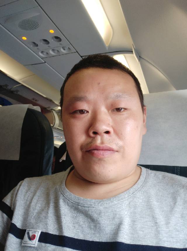 可爱小胖腾的照片