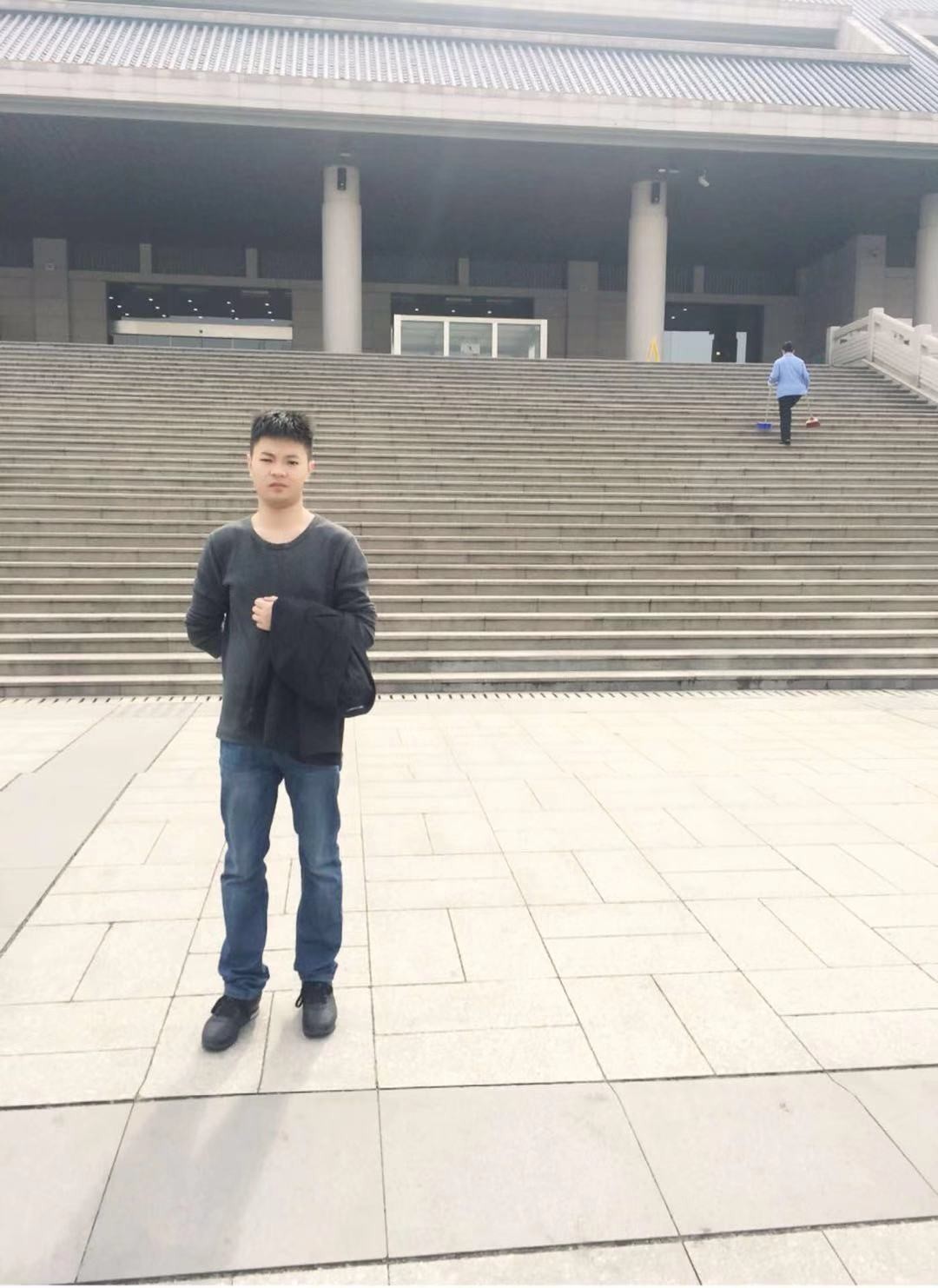 会员051264360的照片