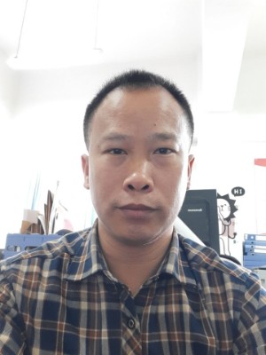 李 能的照片