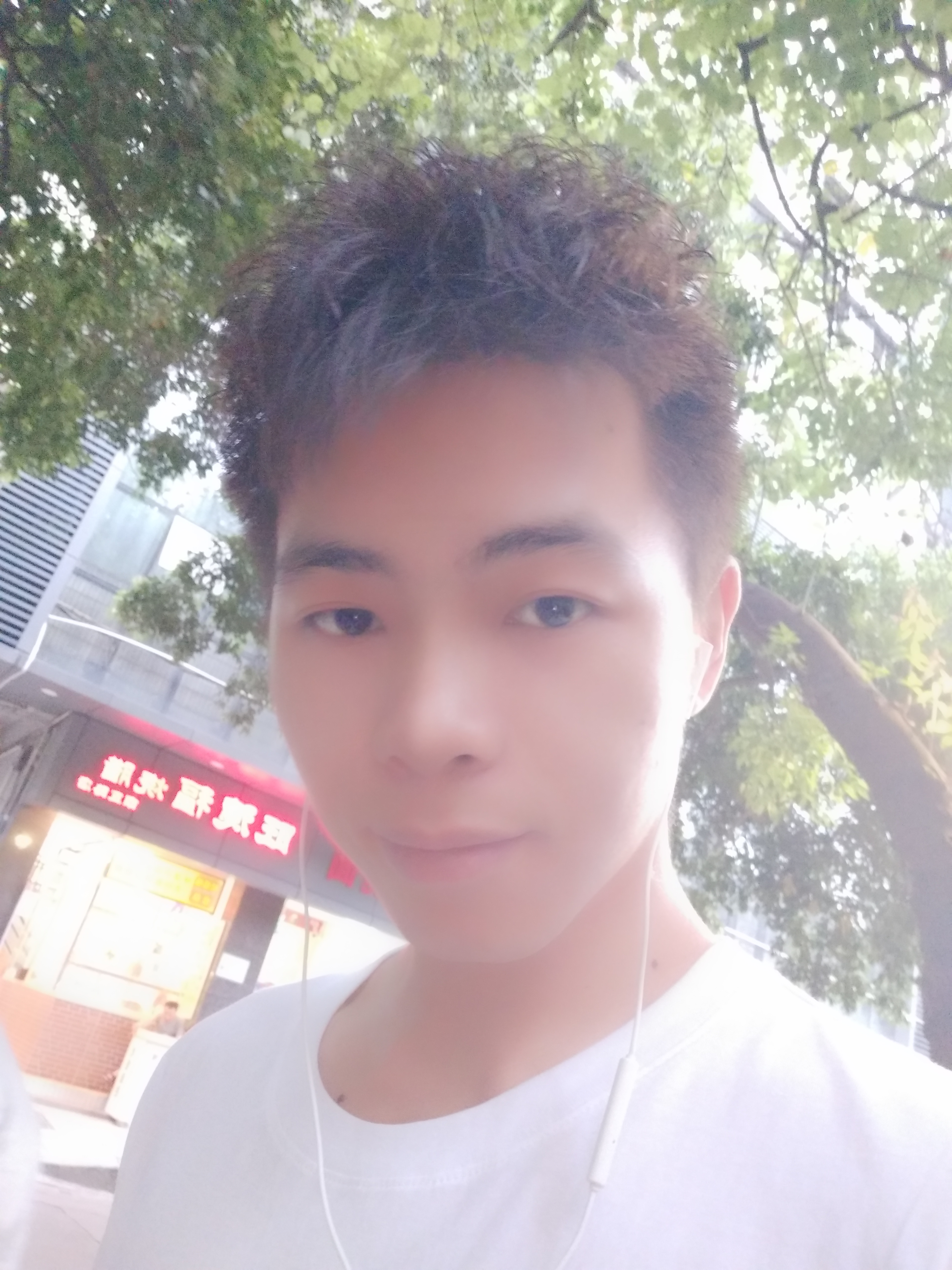 靖心语的照片