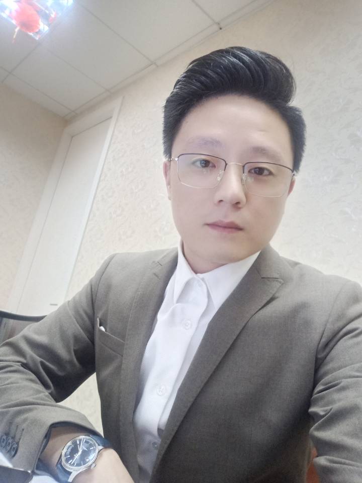 徐晨的照片