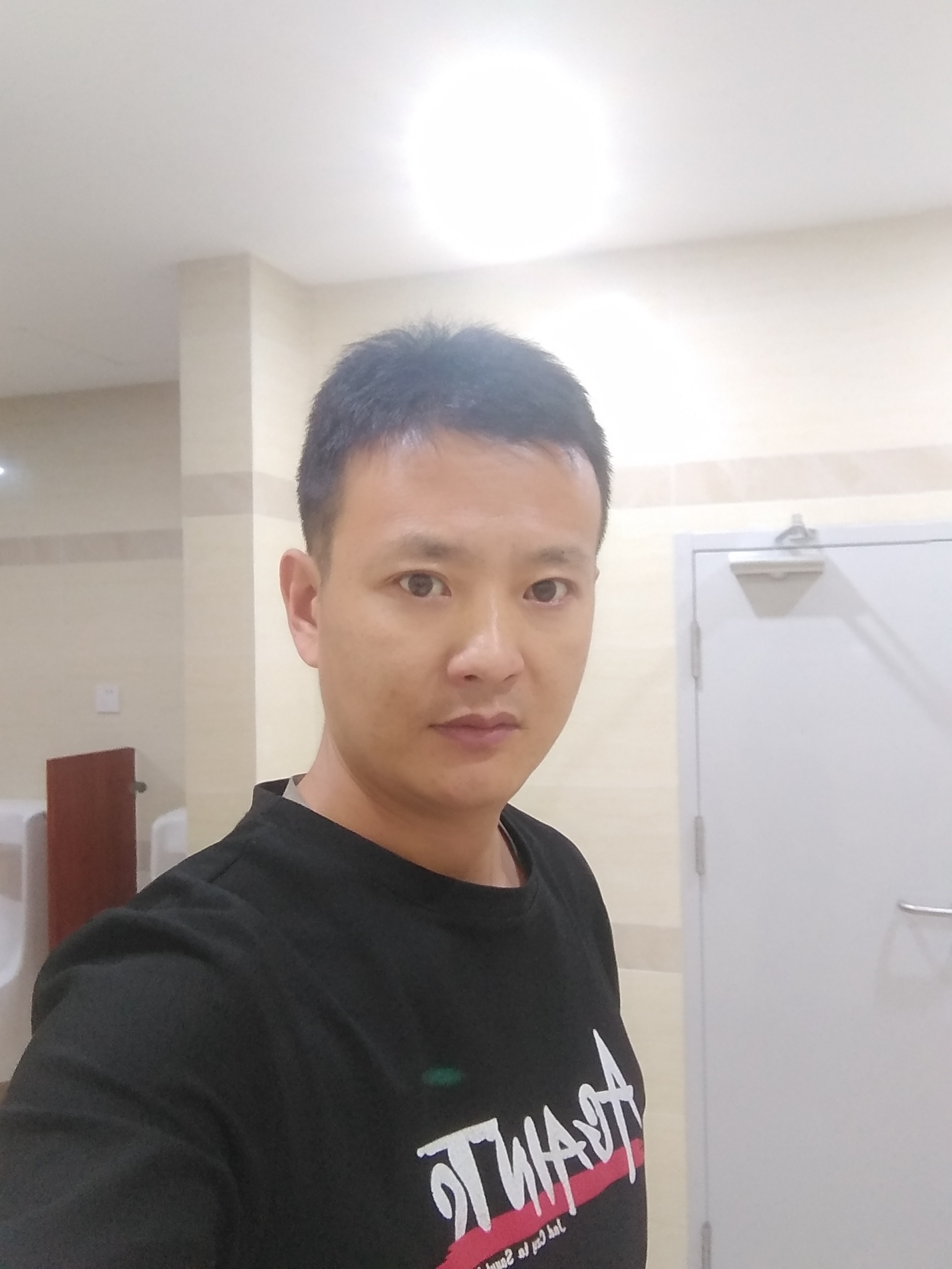 曾经也帅的照片