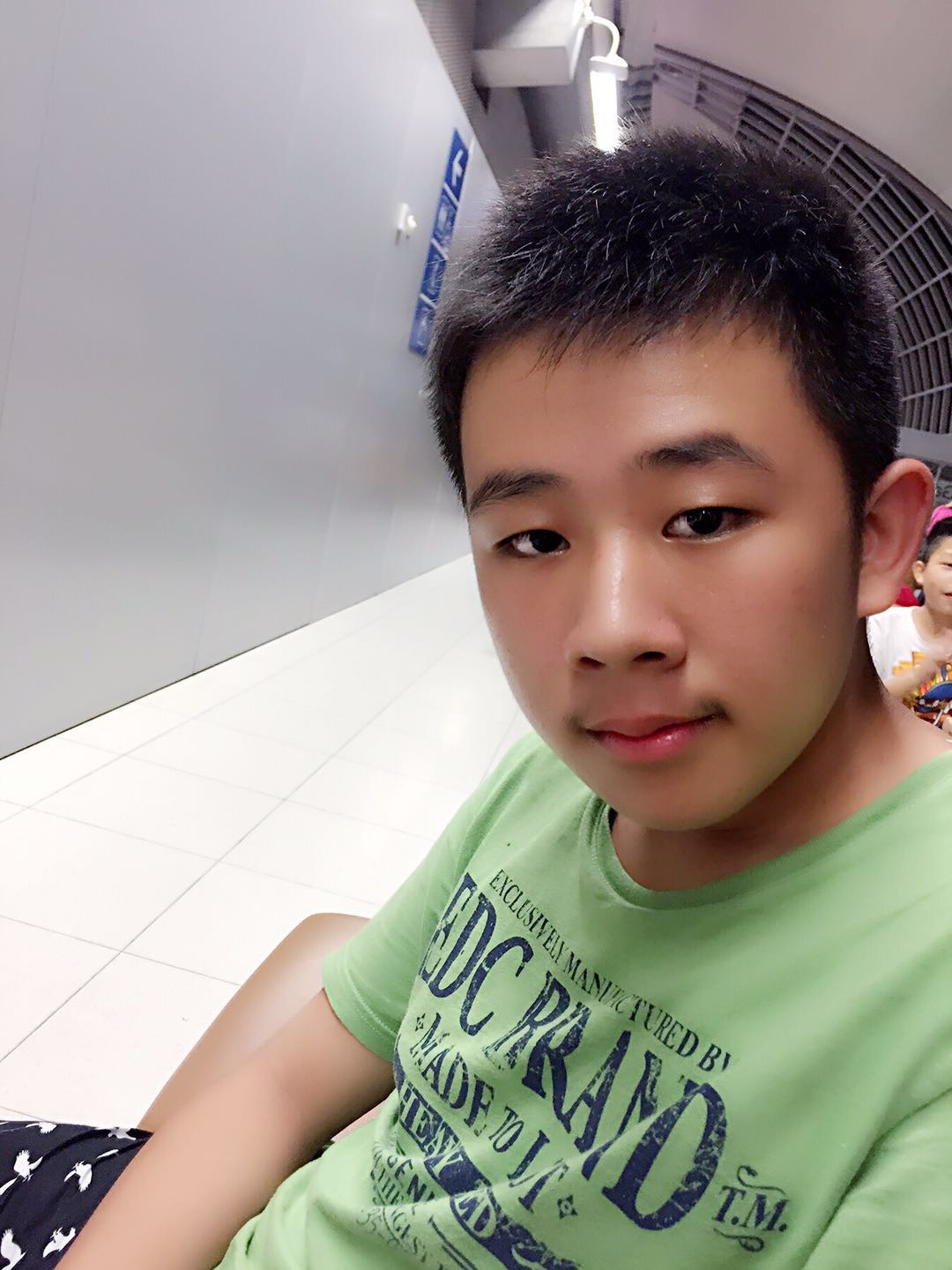 Kdnbb的照片