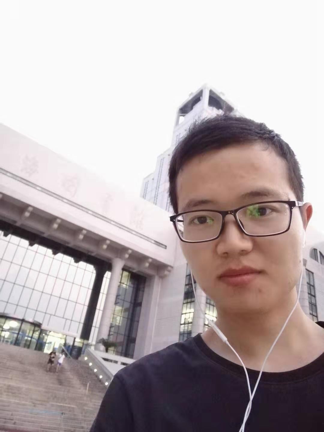 会员921550923的照片