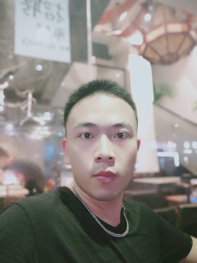 山来迟的照片