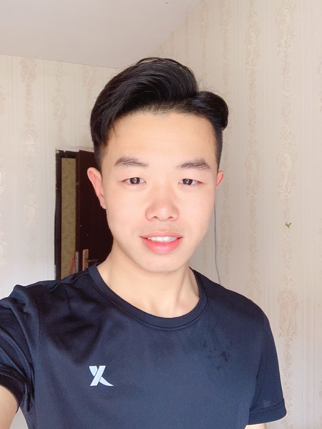 一只傻老虎的照片