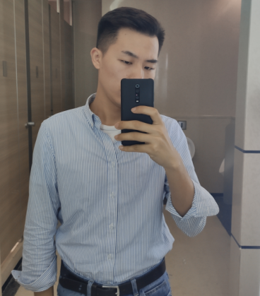 李祥的照片
