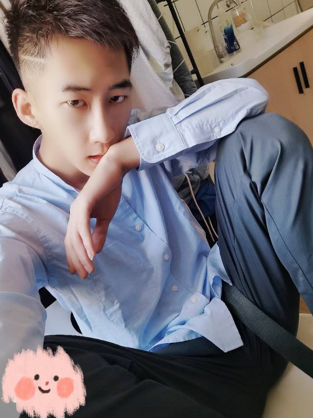 尼尔森阿森的照片
