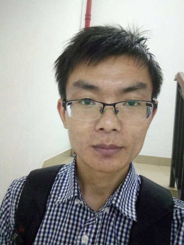 天蓝水清人自在的照片