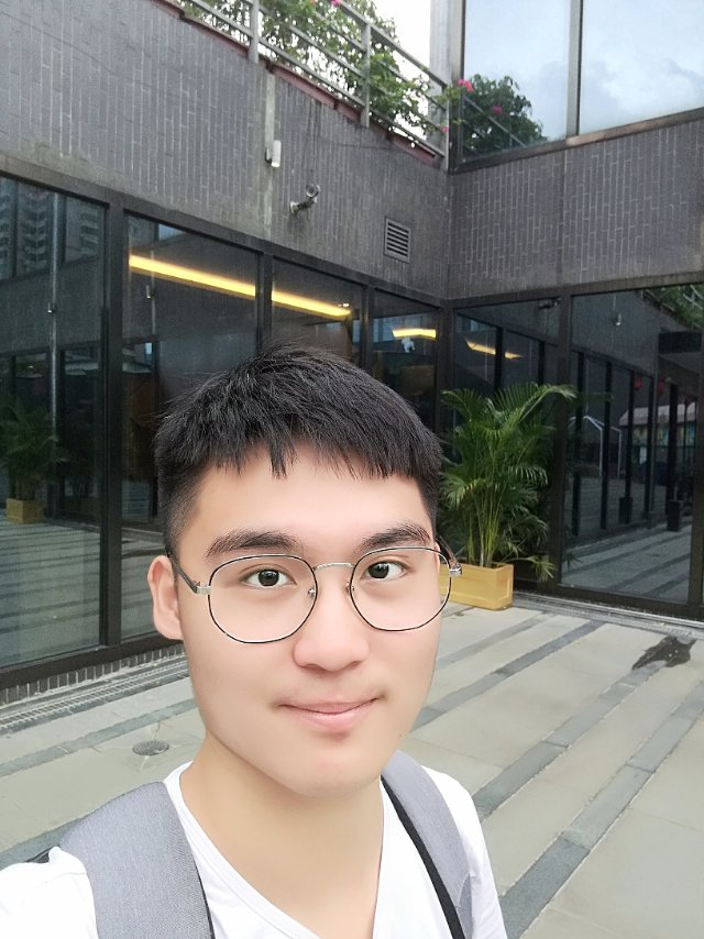 lyc聪聪的照片