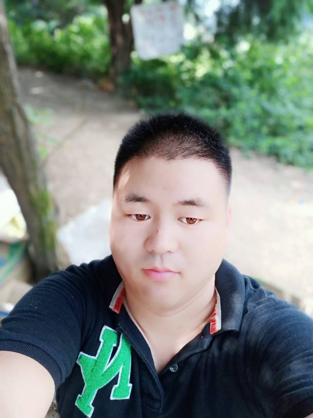 江湖小生生的照片