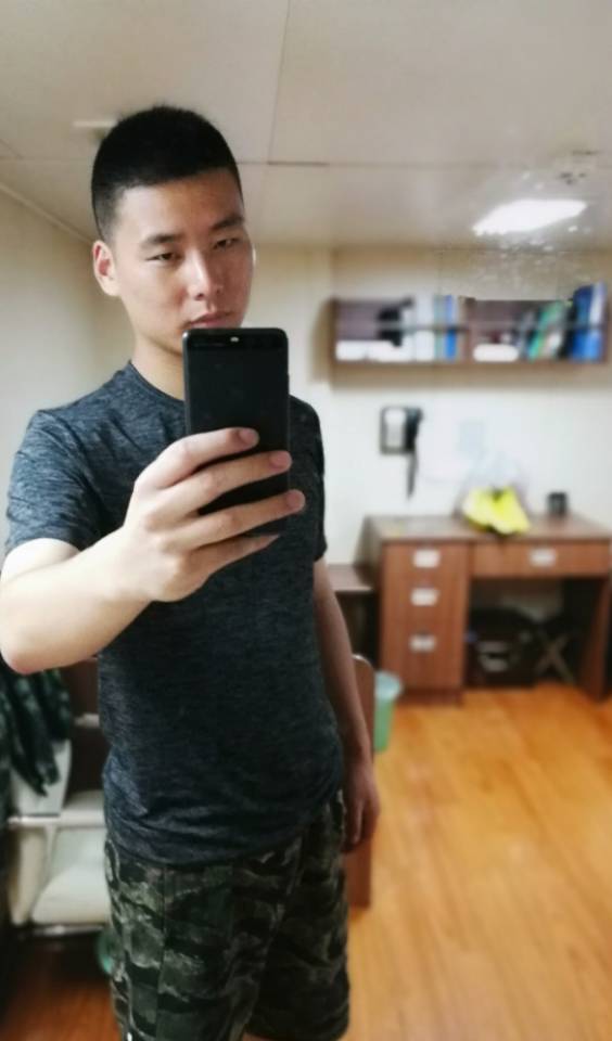 自在，独行的照片