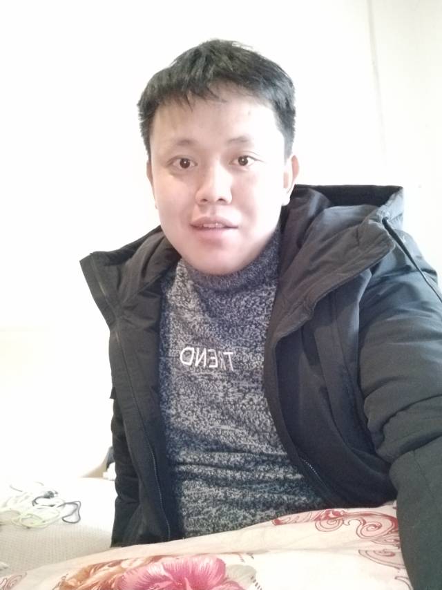 会员993110099的照片