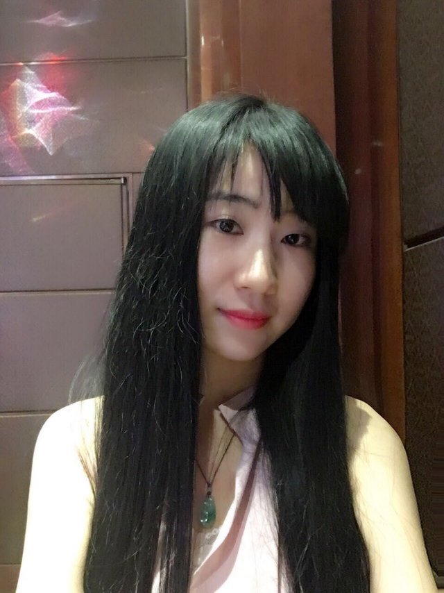 康颜的照片