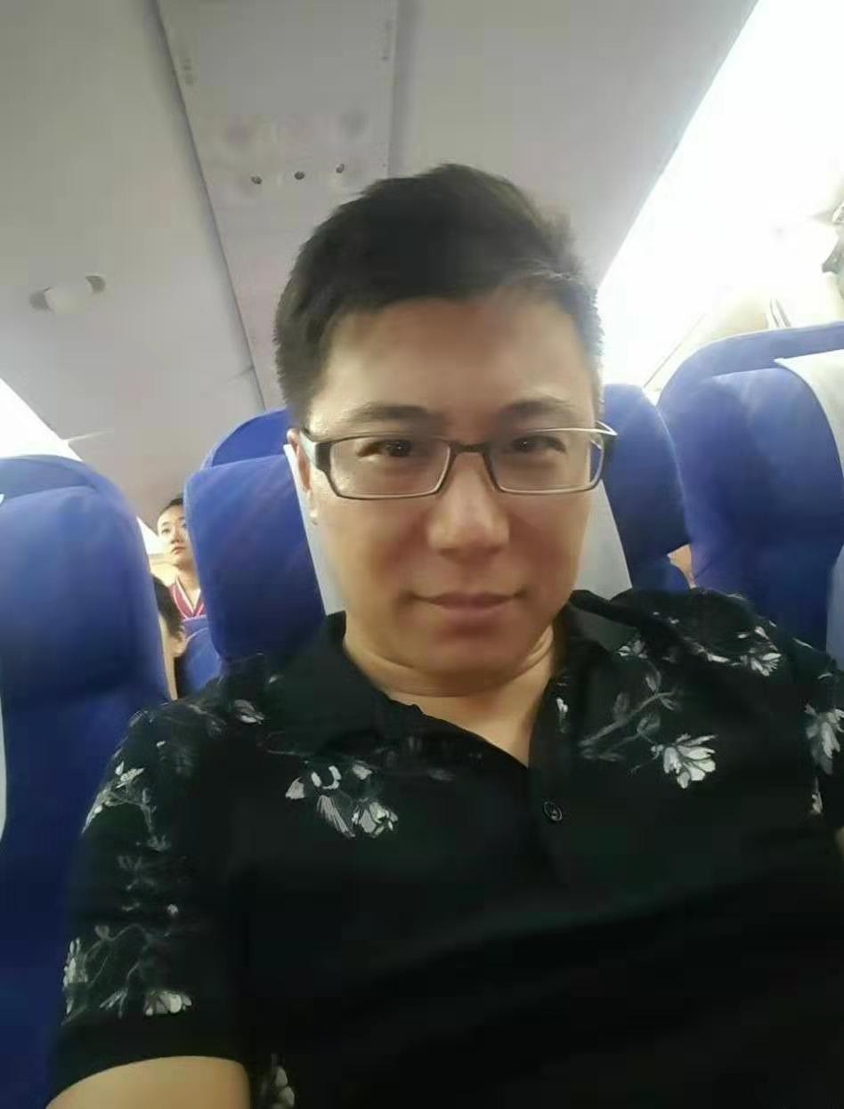 天寂饱满的照片