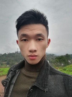 眉雨蓝天的照片
