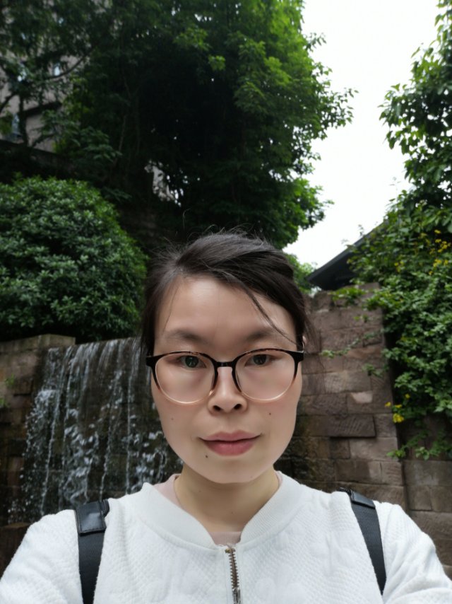 Oliviawy的照片