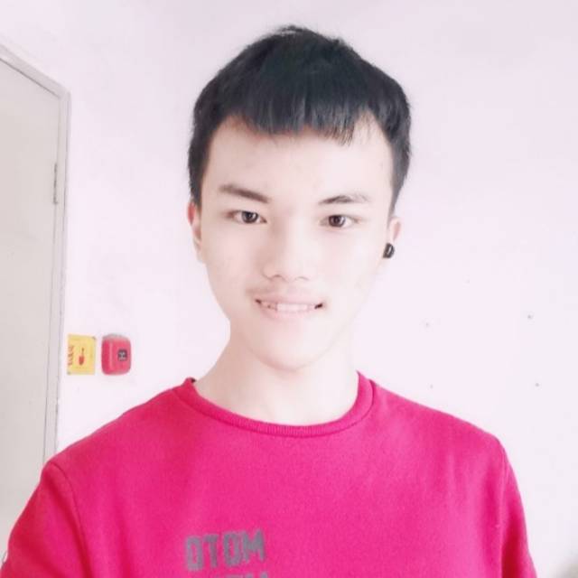 黄鸿炜的照片