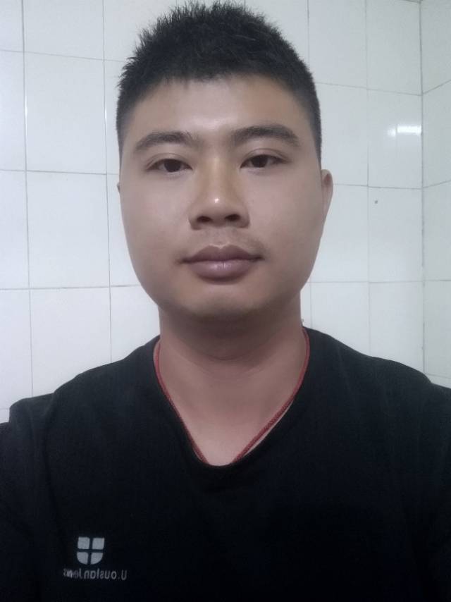 完颜不破的照片