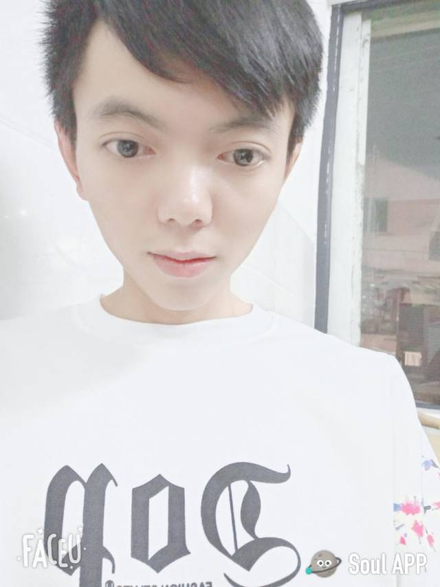  比皮皮虾还皮的照片