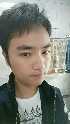 爱意掉进爱河的照片