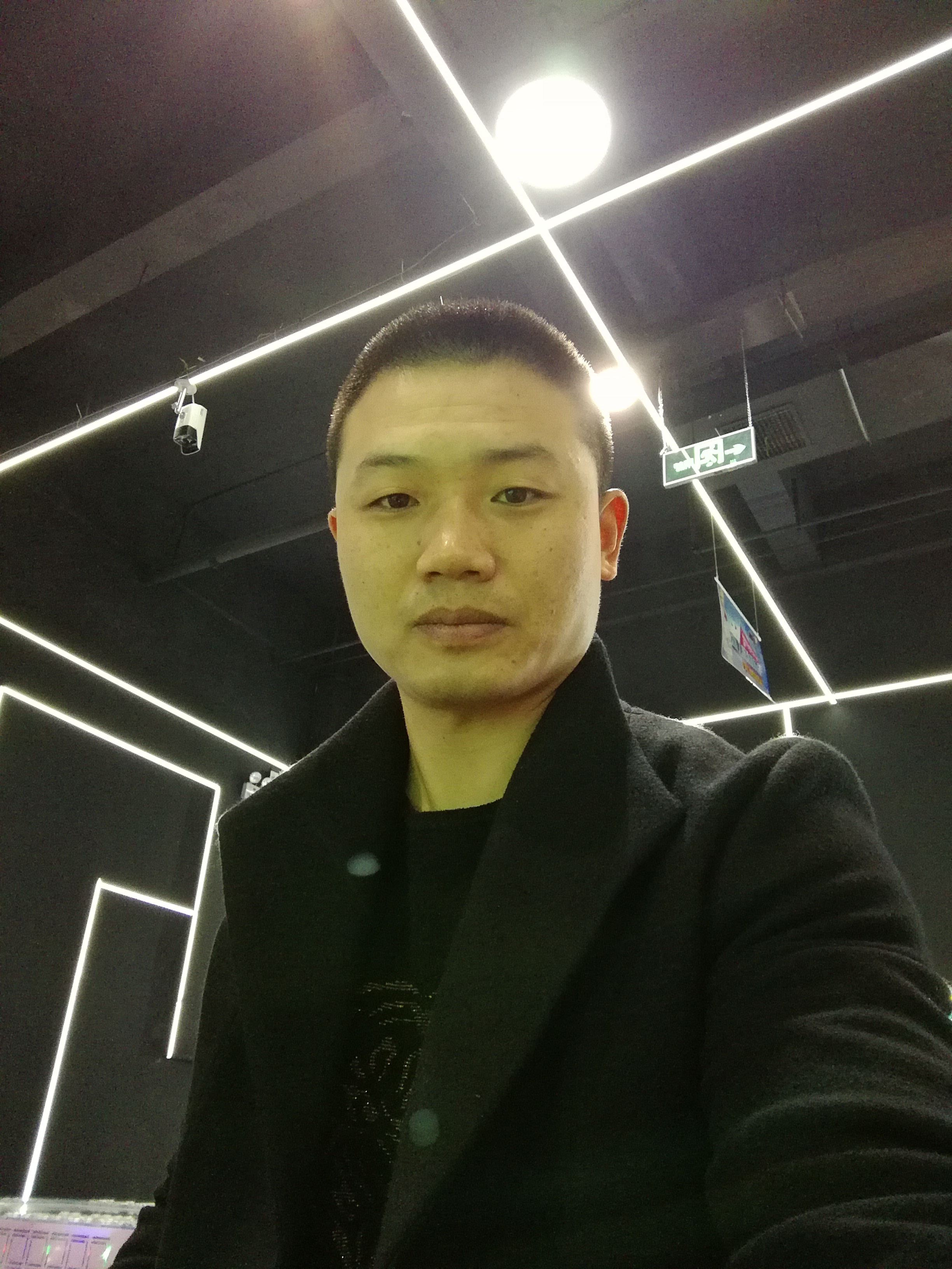 马子强的照片
