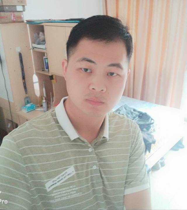 足球小将军的照片