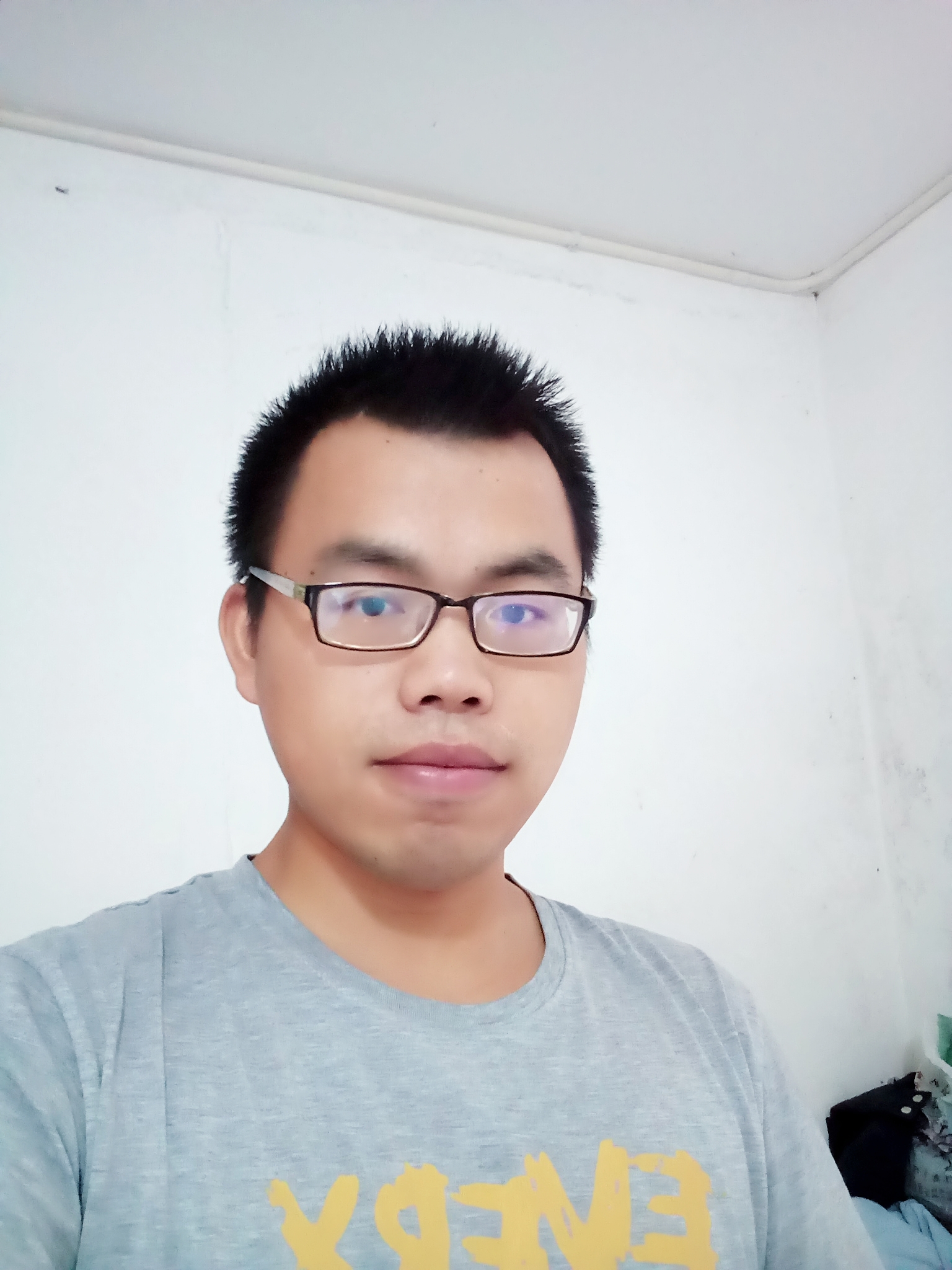 一碗阳光白开的照片