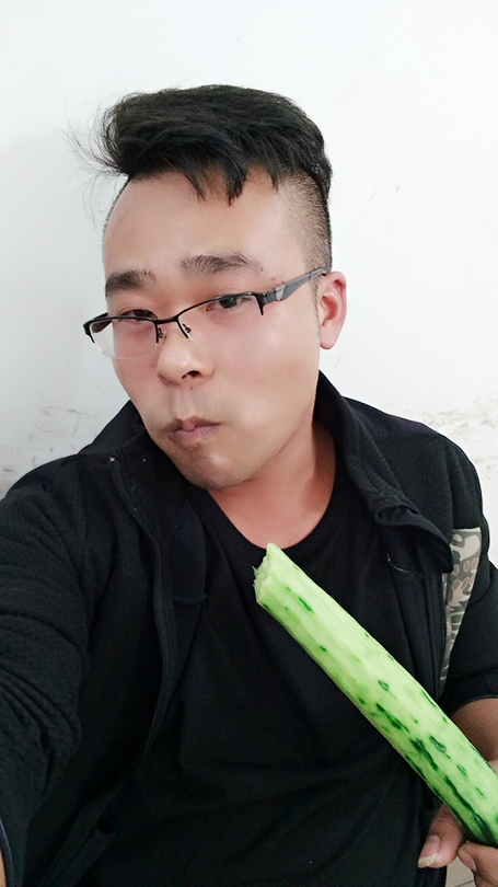 低调有内涵的康哥的照片
