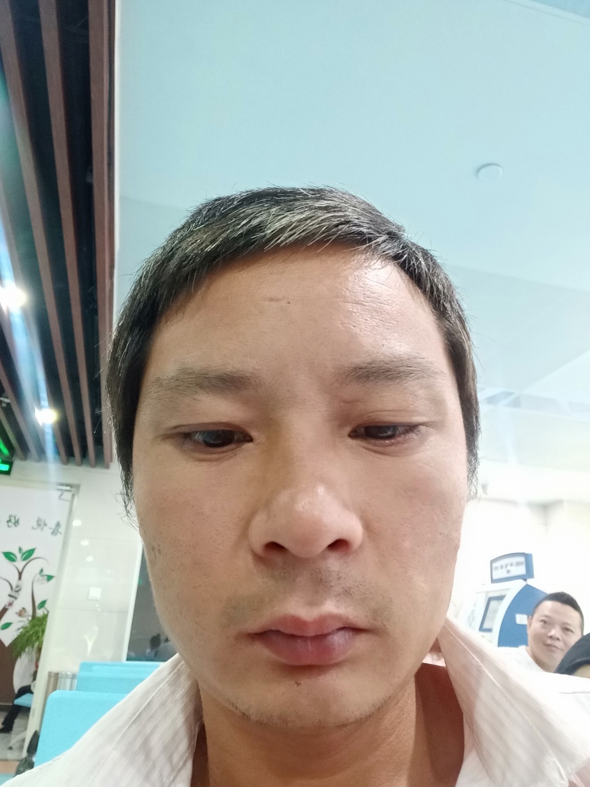石金梁的照片