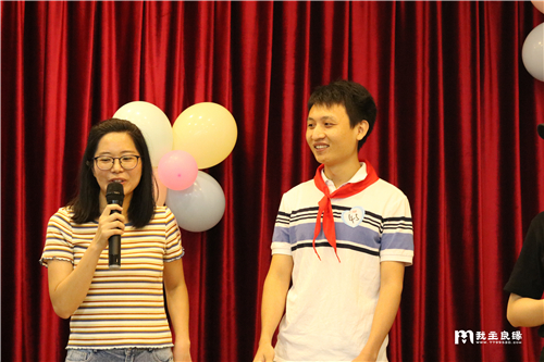 致我们永垂不朽的青春:大型怀旧交友联谊,150