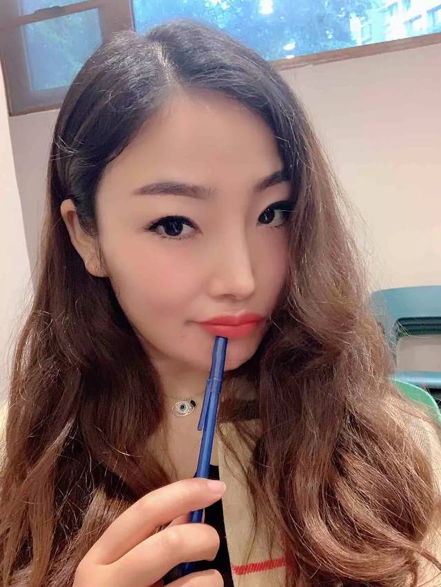 等待只为你出现的照片
