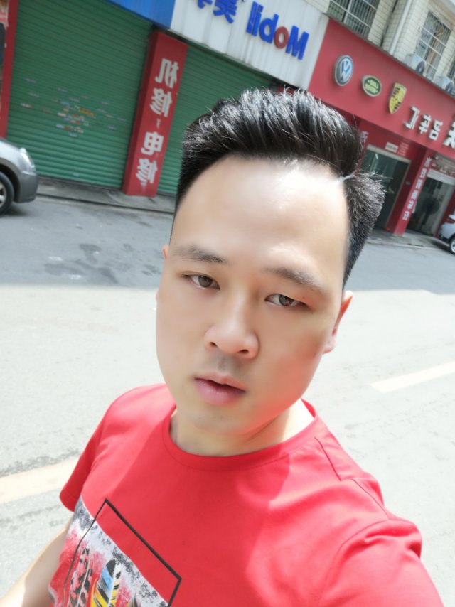 哥～哥的照片