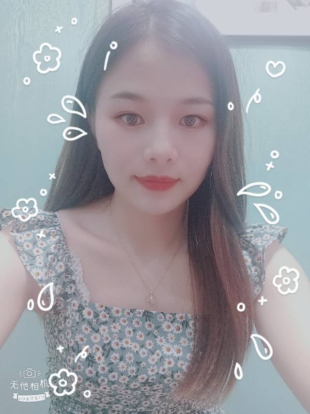 小镜子巴拉巴拉的照片