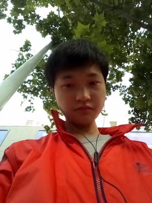 新月杰的照片