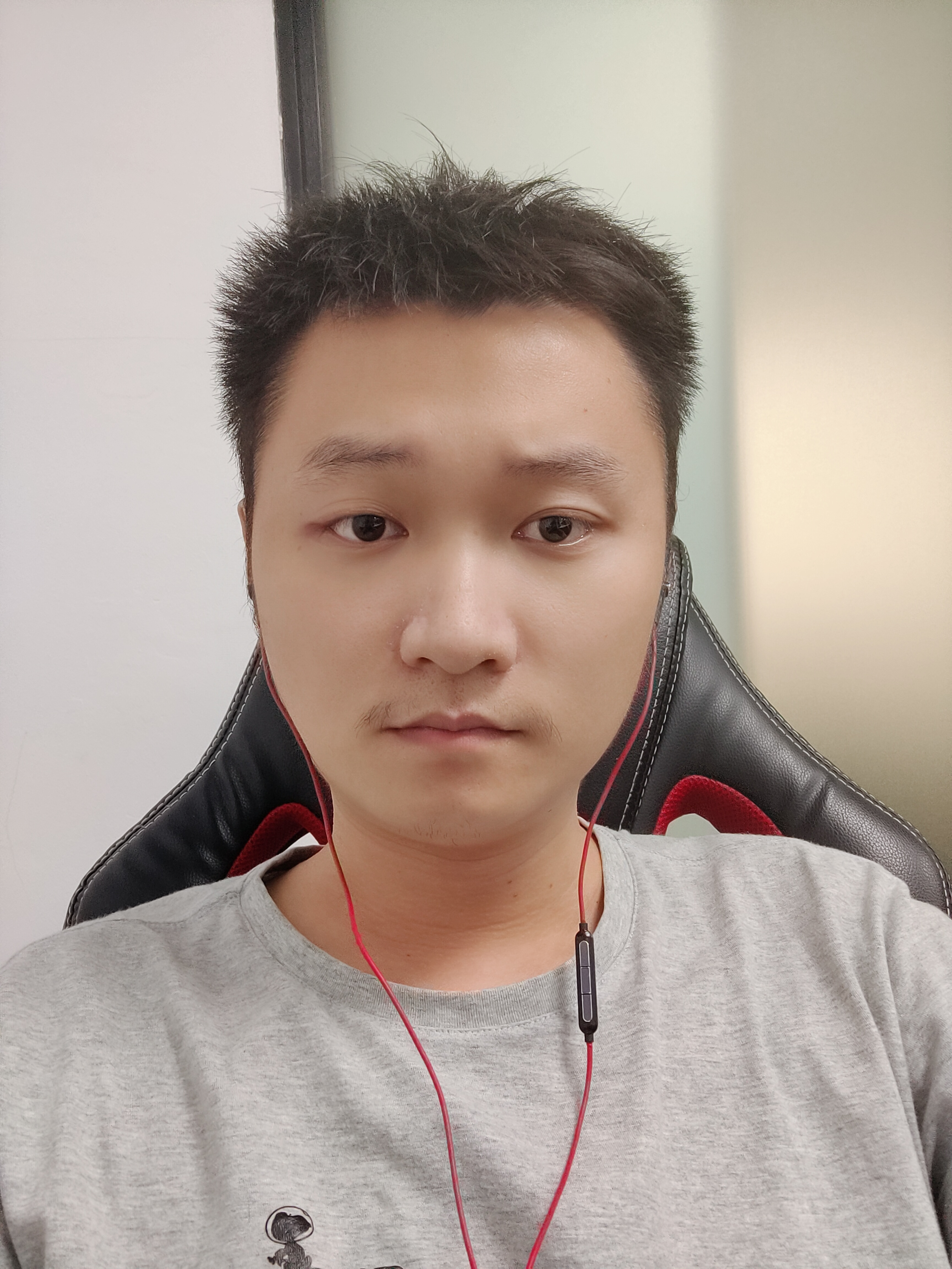 Nevermorelhy的照片