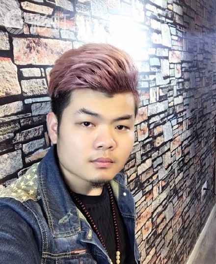 为你荒了青春的照片